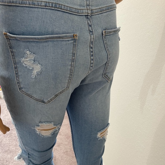 Hollister Distressed Jeans - Picture 9 of 14